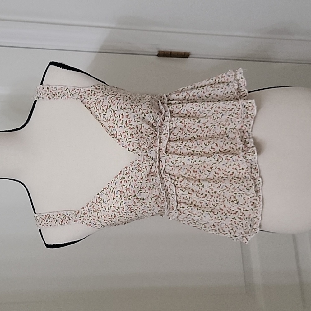 SHEIN Size S VCAY Shirred Back Frill Trim Ditsy Floral Top, Excellent Used Cond.